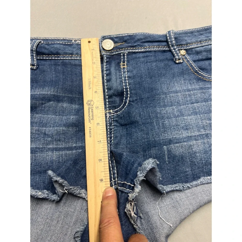 Rue21 Womens Blue Distressed Lace Pocket Denim Cut Off Shorts Size 13/14